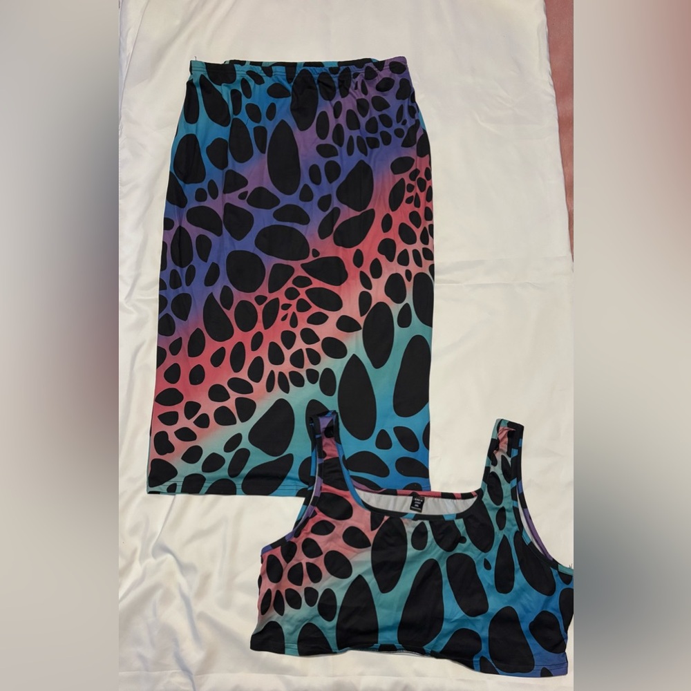 Multicolor Patterned Skirt